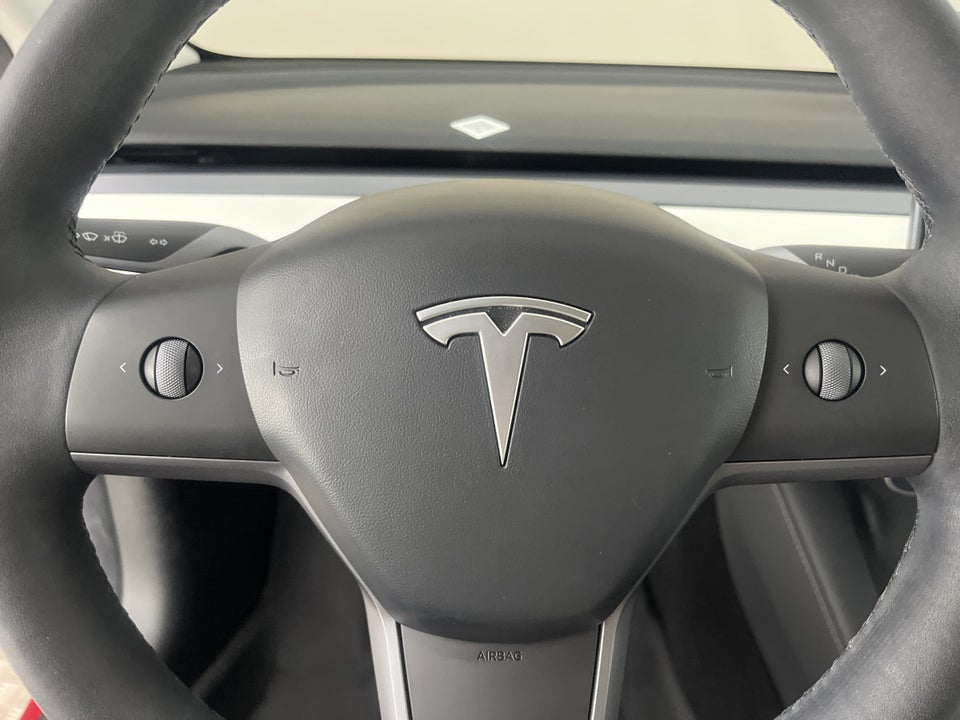 Tesla Model 3 Performance AWD 4d