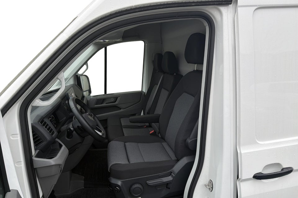 VW Crafter 35 2,0 TDi 177 Kassevogn L3H2 aut.