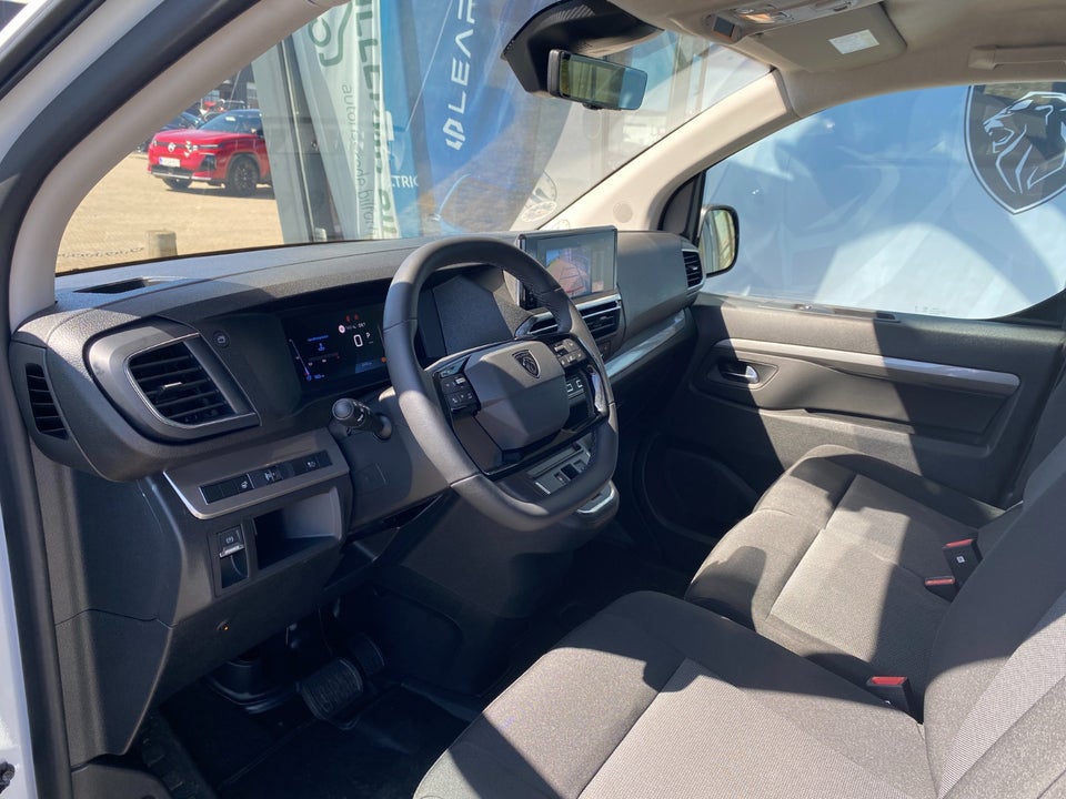Peugeot Expert 2,0 BlueHDi 144 L2 Premium EAT8 Van