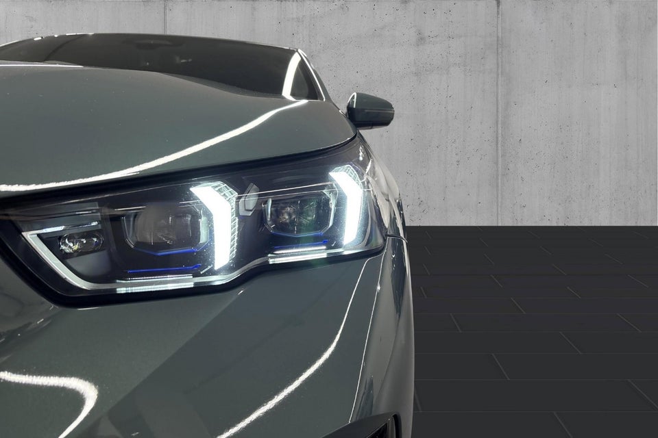 BMW i5 eDrive40 M-Sport 4d