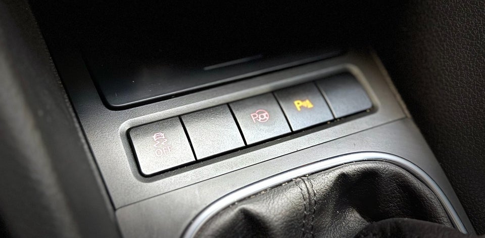 VW Golf VI 1,4 TSi 122 Highline 5d