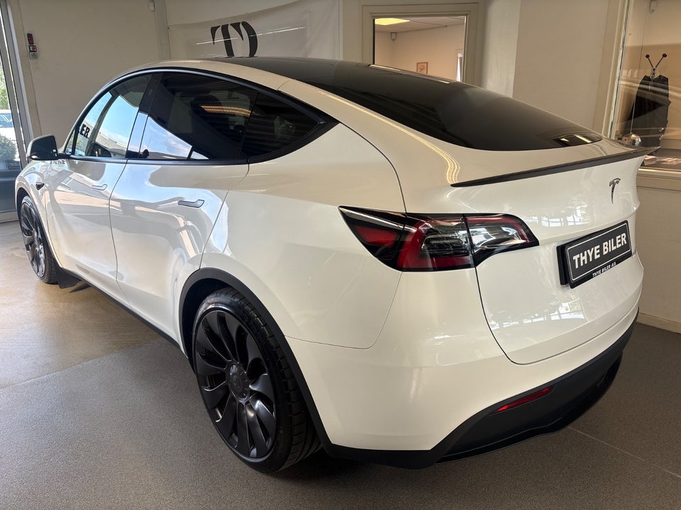 Tesla Model Y Performance AWD 5d