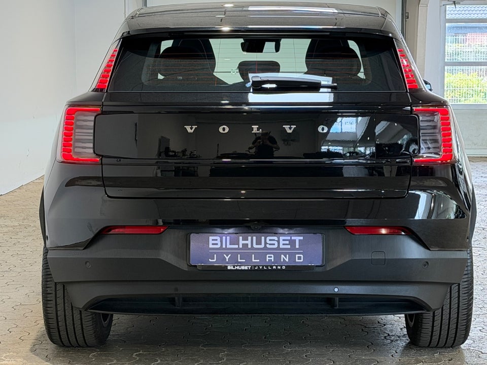 Volvo EX30 Extended Range Ultra 5d