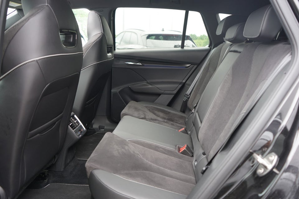 Skoda Enyaq 80 iV Sportline 5d