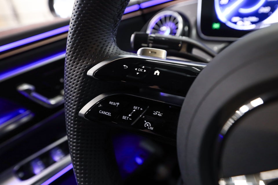 Mercedes EQE350+ AMG Line 4d