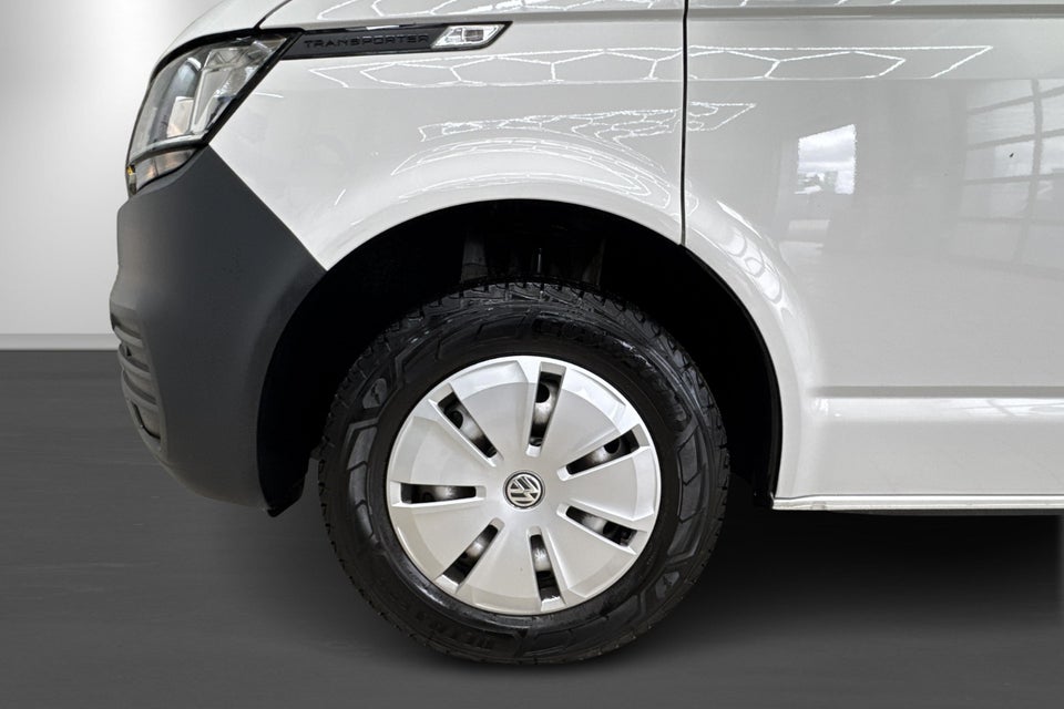 VW Transporter 2,0 TDi 150 Kassevogn DSG lang