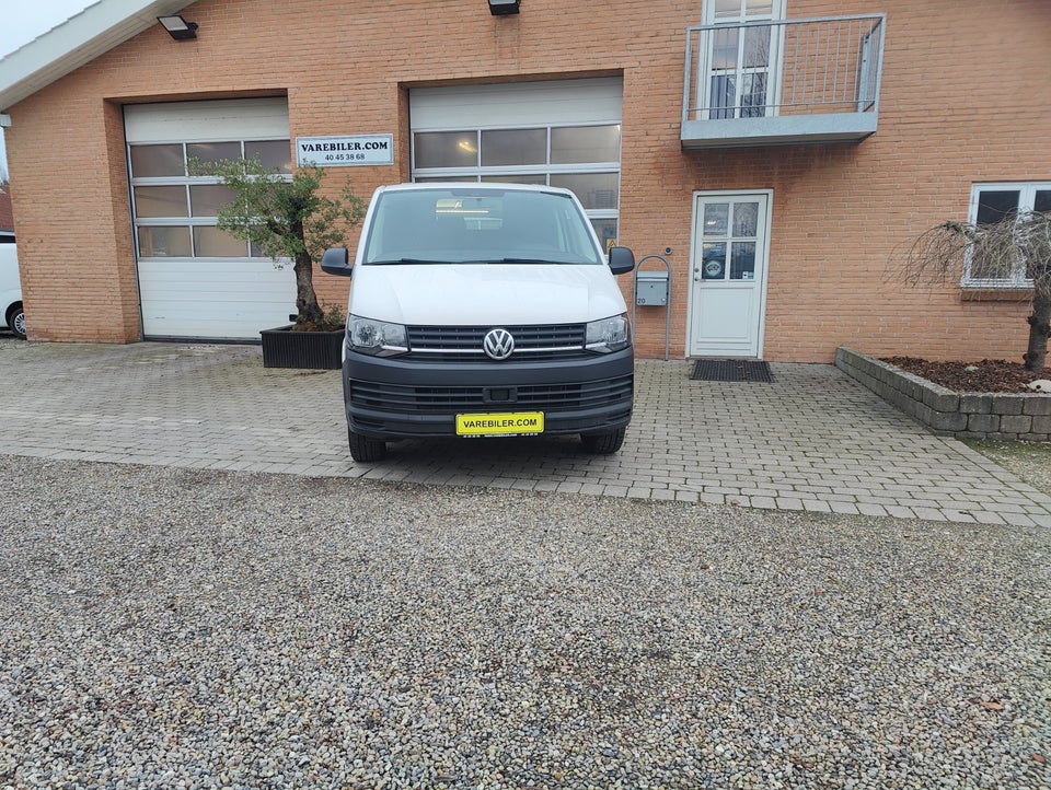 VW Transporter 2,0 TDi 150 Kassevogn DSG lang