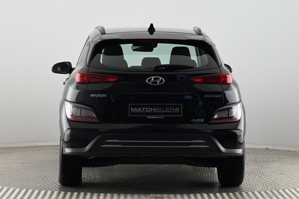 Hyundai Kona 39 EV Essential 5d