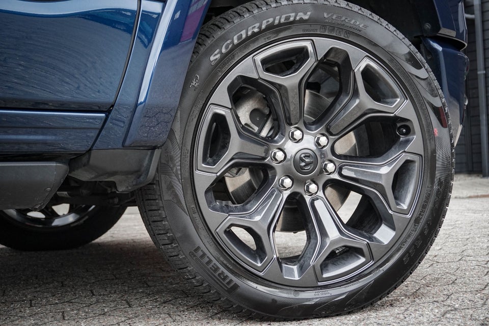 Dodge RAM 1500 5,7 V8 Hemi Limited Night aut. 4d