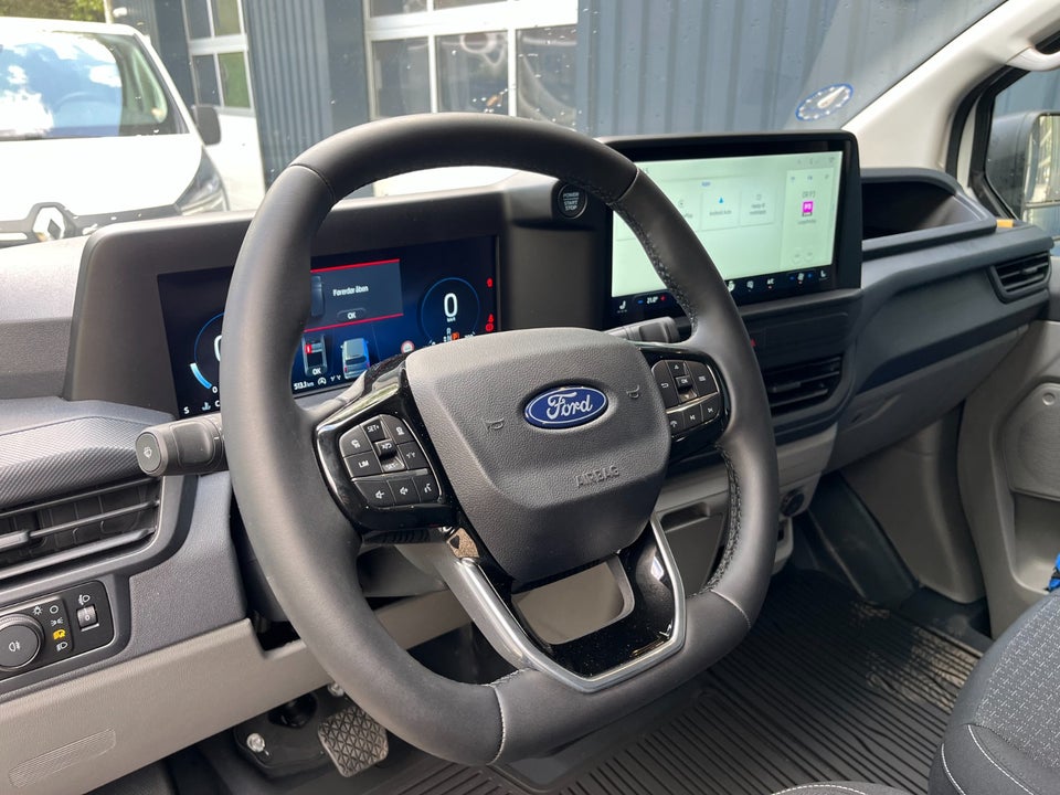 Ford Transit Custom 320 L2 2,0 EcoBlue Trend aut.