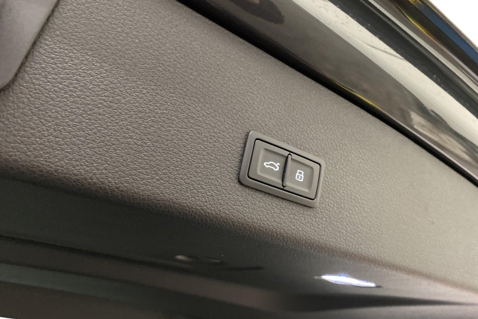 Audi Q8 e-tron 50 Prestige Sportback quattro 5d