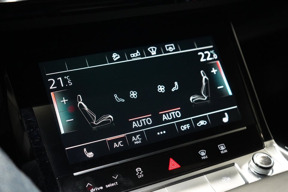 Audi e-tron 55 S-line Sportback quattro 5d