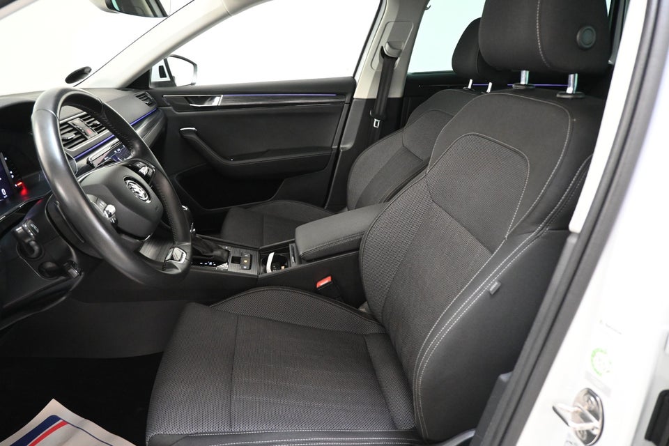 Skoda Superb 1,4 TSi iV Plus Combi DSG 5d