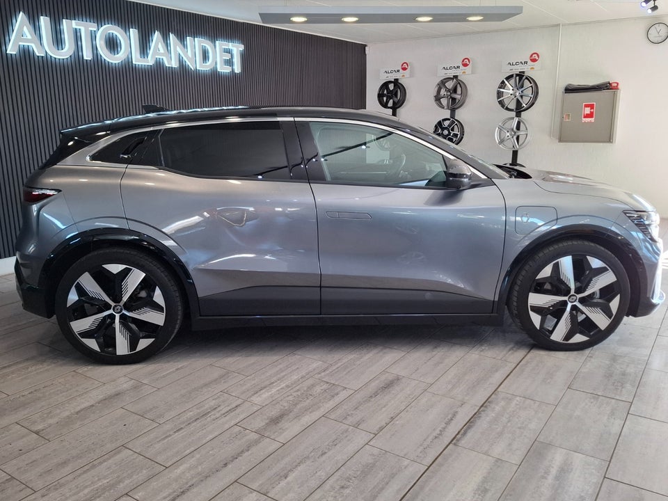 Renault Megane E-Tech 60 Techno 5d