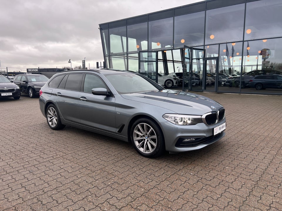 BMW 530i 2,0 Touring Sport Line xDrive aut. 5d