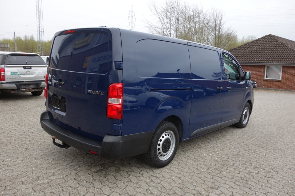 Toyota ProAce 2,0 D 120 Long Comfort 5d