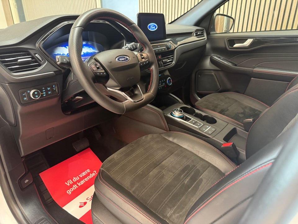 Ford Kuga 2,5 PHEV ST-Line X CVT 5d