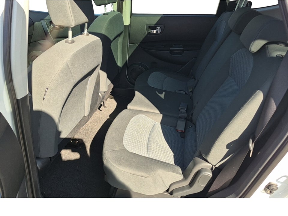 Nissan Qashqai+2 1,6 Visia 7prs 5d