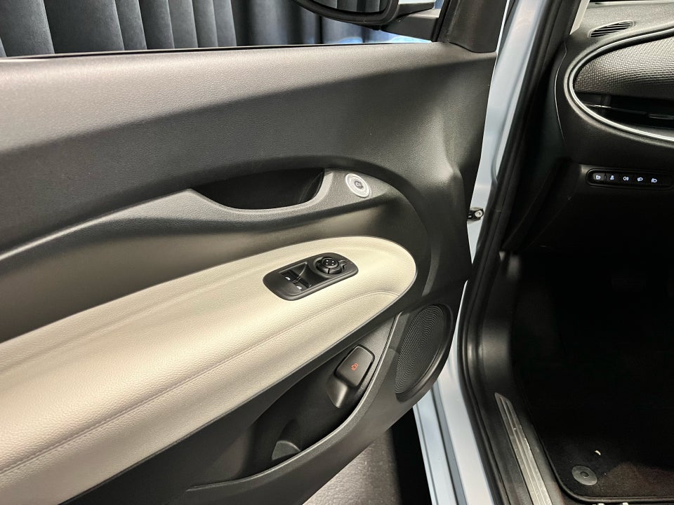 Fiat 500e 42 la Prima by Bocelli 3d