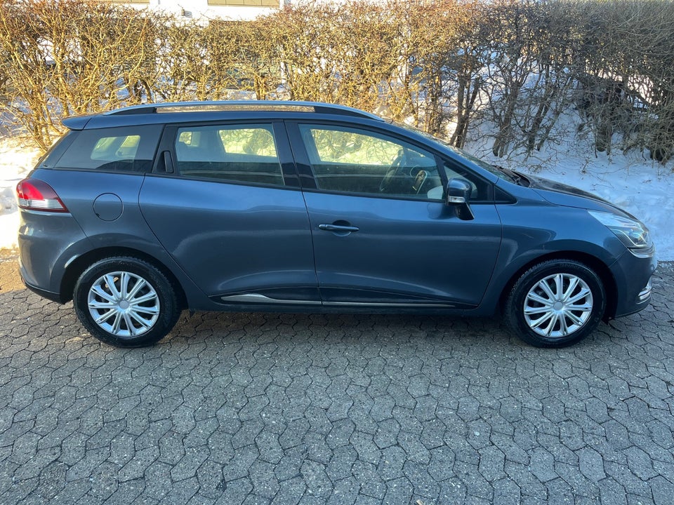 Renault Clio IV 0,9 TCe 90 Limited Sport Tourer 5d