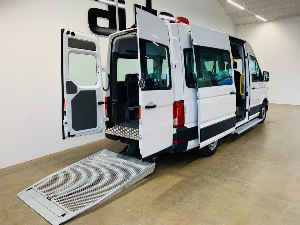 VW Crafter 35 2,0 TDi 140 Kombi L3H3 aut.