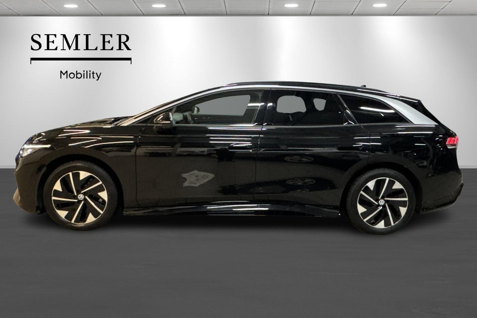 VW ID.7 77 Style+ Tourer 5d