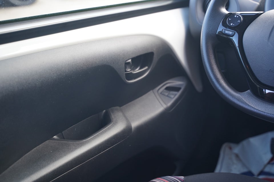 Citroën C1 1,0 VTi Triumph 5d