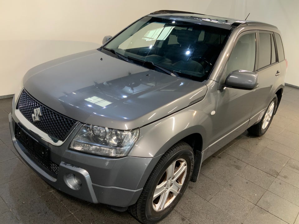 Suzuki Grand Vitara 2,0 SE aut. Van 5d