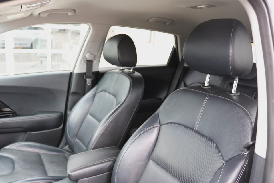 Kia Niro 1,6 PHEV Premium DCT 5d
