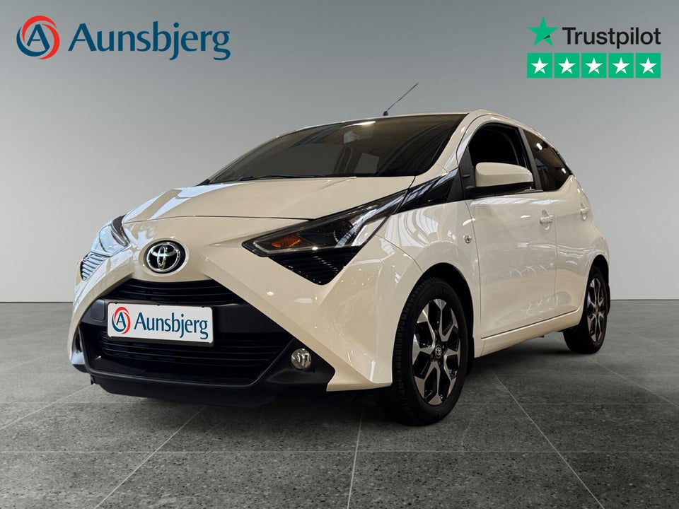 Toyota Aygo 1,0 VVT-i x-press 5d