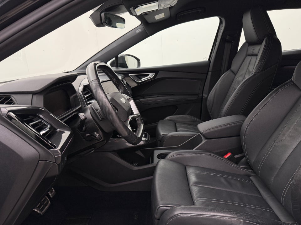 Audi Q4 e-tron 40 S-line 5d
