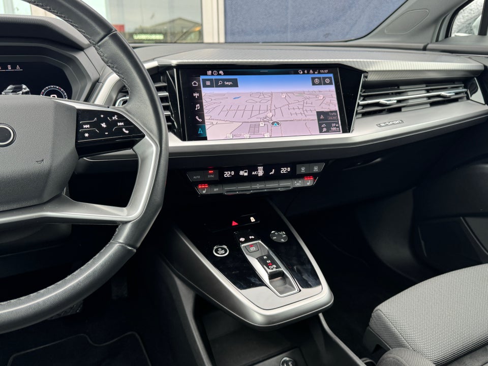 Audi Q4 e-tron 40 Advanced 5d