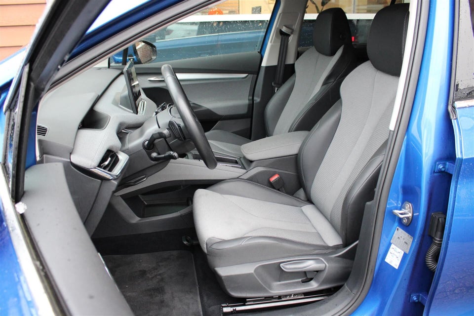 Skoda Enyaq 80 iV Loft 5d