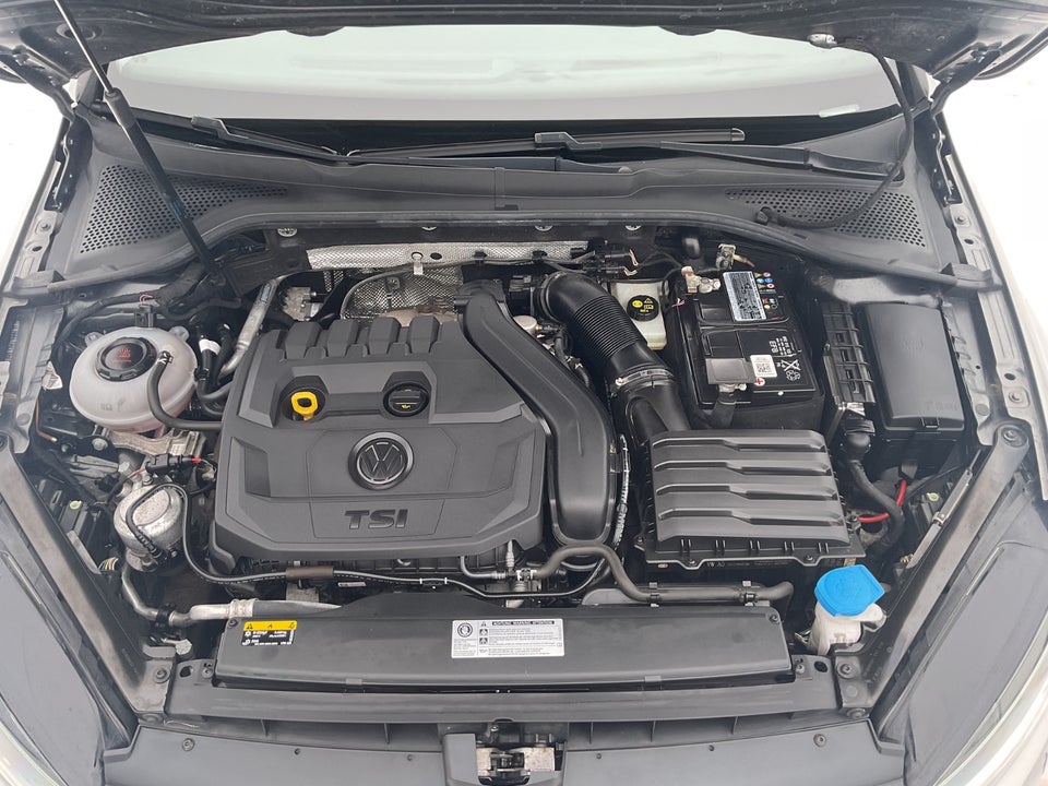 VW Golf VII 1,5 TSi 130 Comfortline 5d