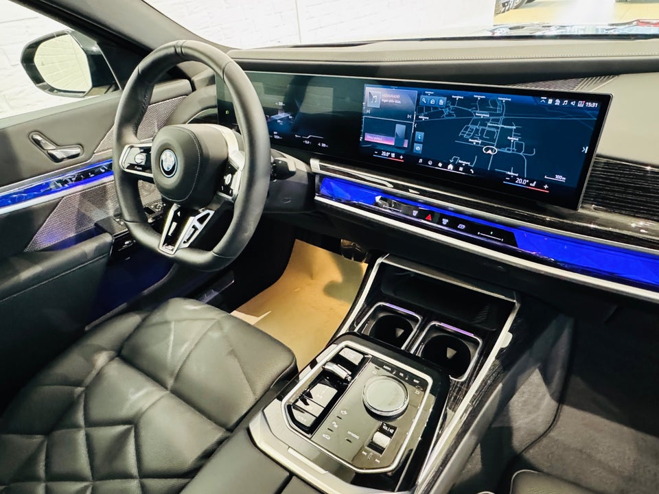 BMW i7 eDrive50 M-Sport 4d