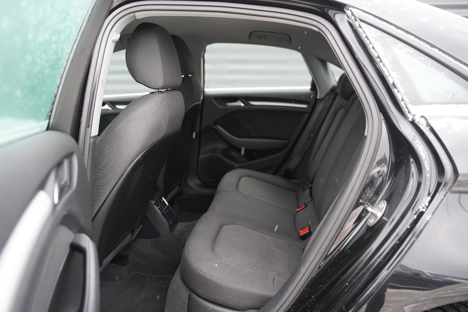 Audi A3 1,6 TDi 110 4d