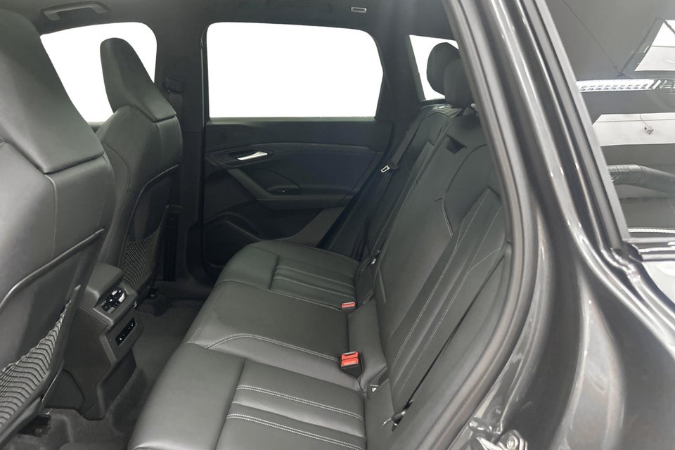 Audi Q6 e-tron S-line plus performance 5d