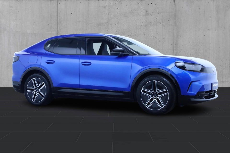 Ford Capri 79 Premium Extended Range AWD 5d