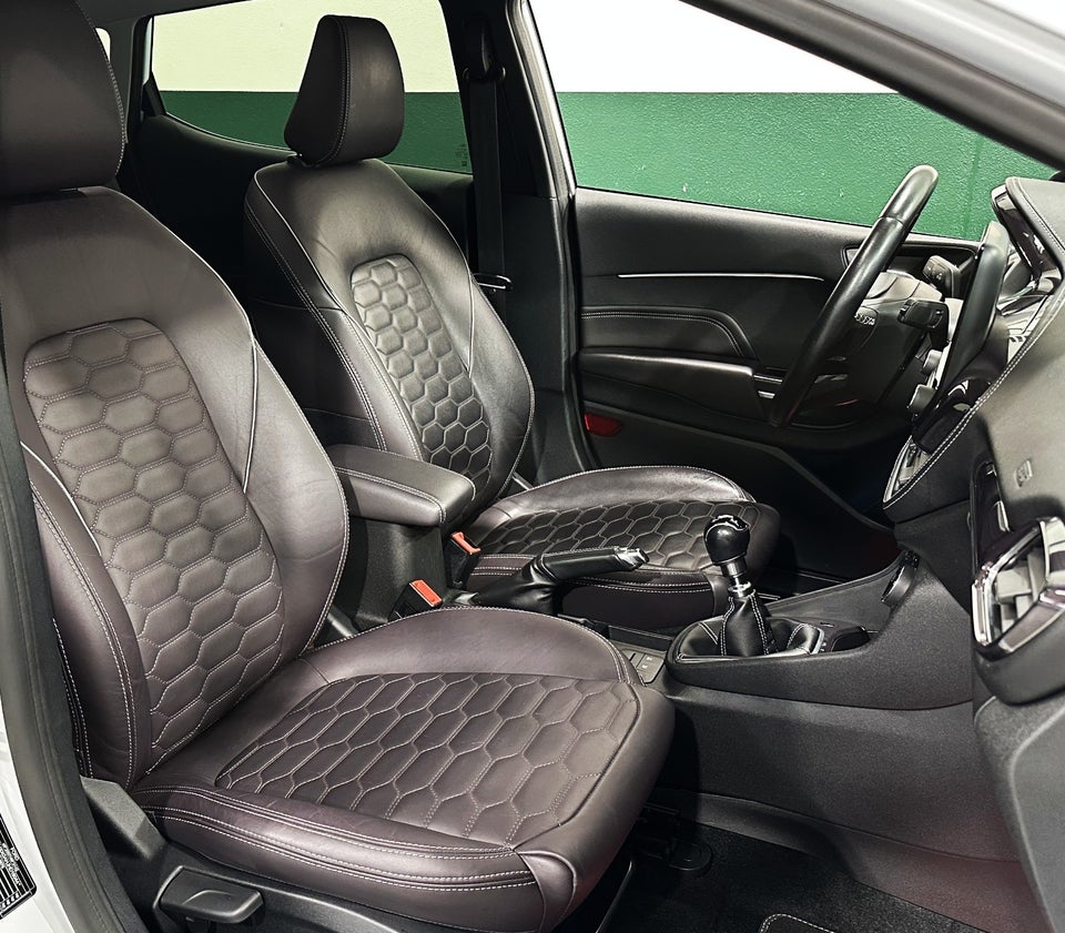 Ford Fiesta 1,0 EcoBoost Vignale 5d