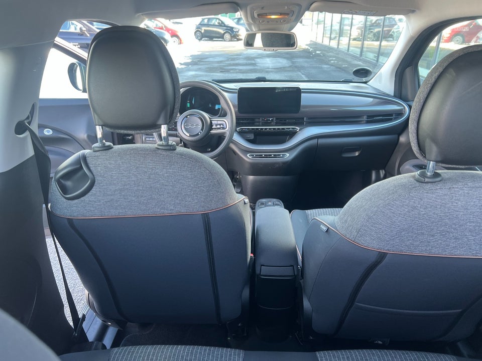 Fiat 500e 42 Icon 3d