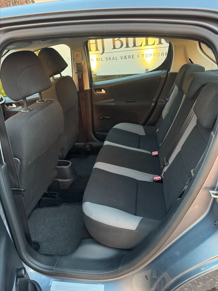 Peugeot 207 1,4 Comfort+ 5d