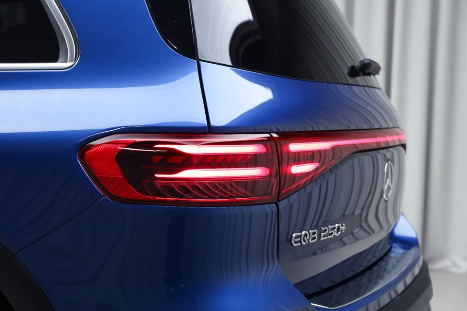 Mercedes EQB250+ AMG Premium 5d