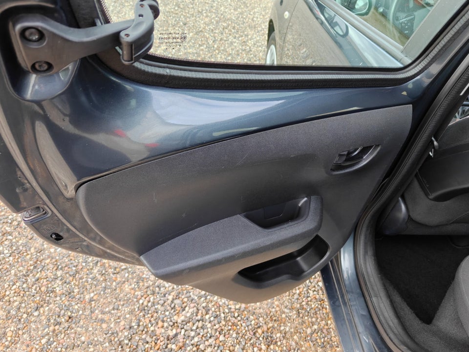 Citroën C1 1,0i Seduction Clim 5d