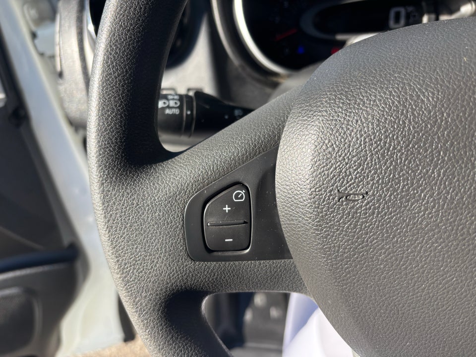 Renault Trafic T29 2,0 dCi 170 L2H1 EDC