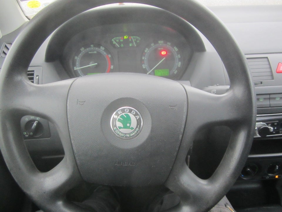 Skoda Fabia 1,2 12V Ambiente 5d