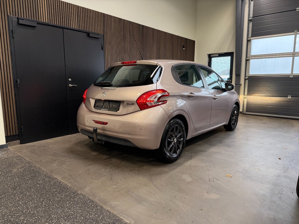 Peugeot 208 1,2 VTi Active 3d