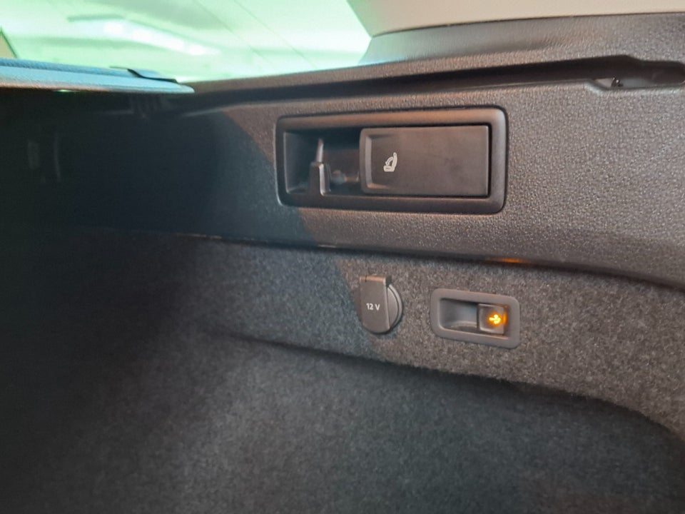 VW Passat 1,4 GTE High Variant DSG 5d