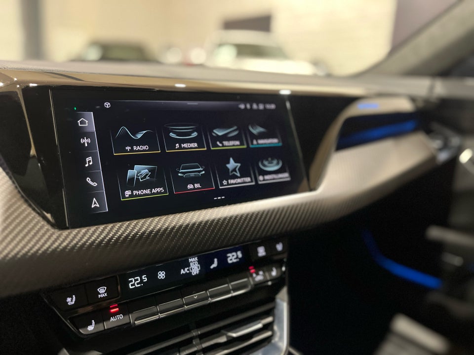 Audi e-tron GT quattro 4d