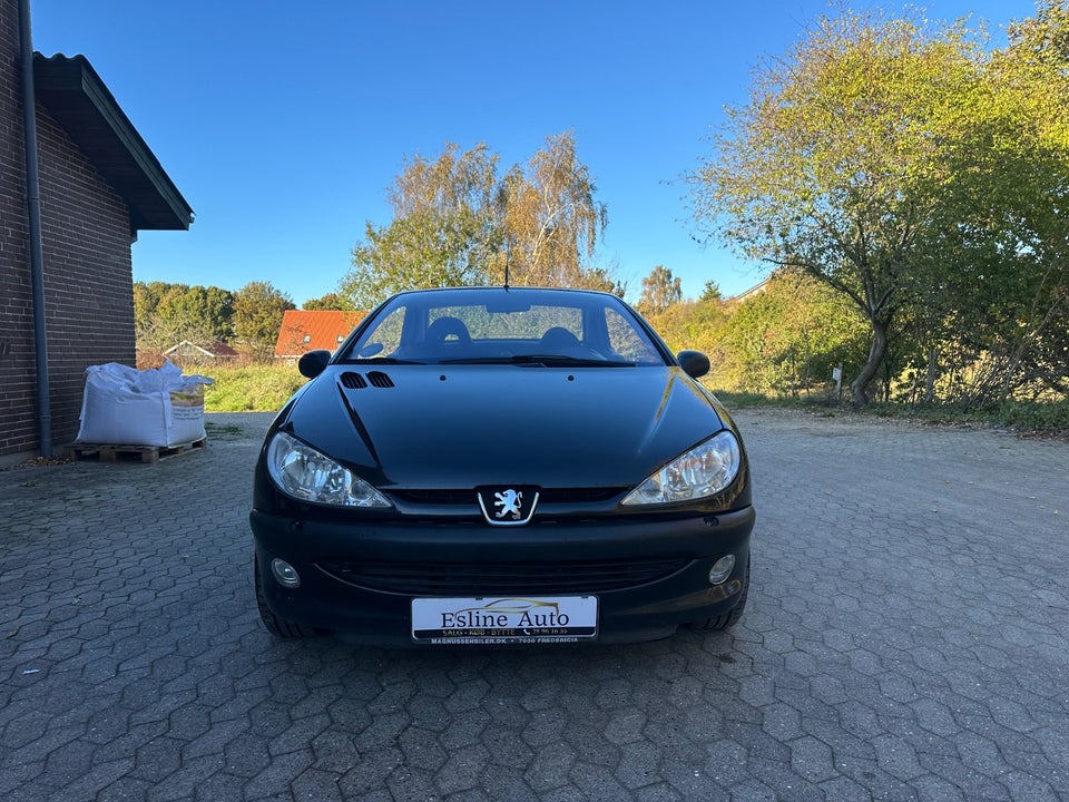 Peugeot 206 1,6 16V CC 2d