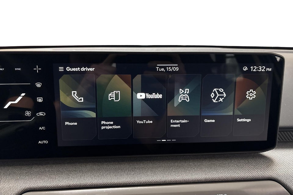 Kia EV4 81 Long Range Earth 5d